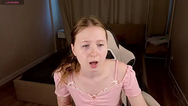 LiliTiny online show from July 2026 01:44:02 AM