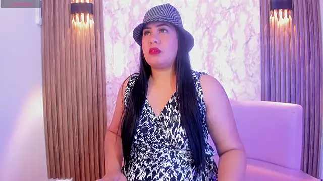 Pandora Wang online show from July 2026 11:05:02 AM