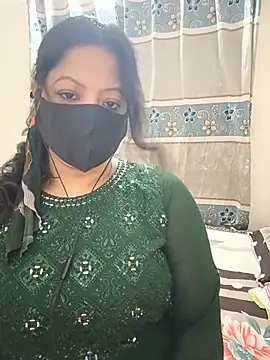 Cute Ishita103 online show from July 2026 01:15:01 PM