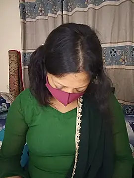 Cute Ishita103 online show from July 2026 01:19:01 PM