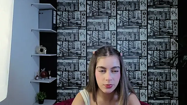 Snapshot of mia_desiring chatting on June 2026 09:13:01 PM mia desiring online show from June 2026 09:13:01 PM