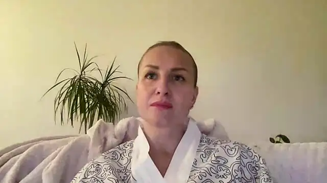 Delissaxx online show from June 2026 09:24:01 PM