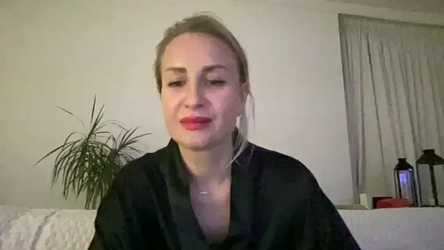 Delissaxx online show from July 2026 06:42:02 PM