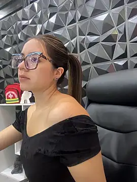 Xani ds online show from July 2026 07:22:02 PM