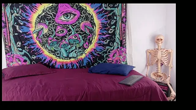 Sol and Lunaaa online show from July 2026 04:06:02 AM