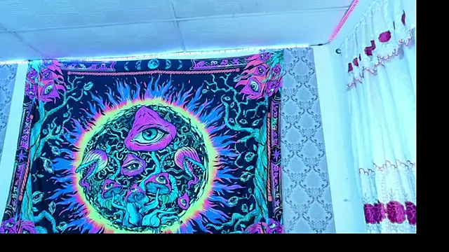 Sol and Lunaaa online show from July 2026 08:39:02 AM