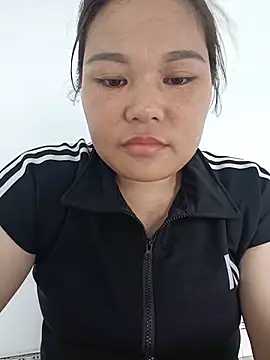 Holy-mi online show from July 2026 04:18:01 AM