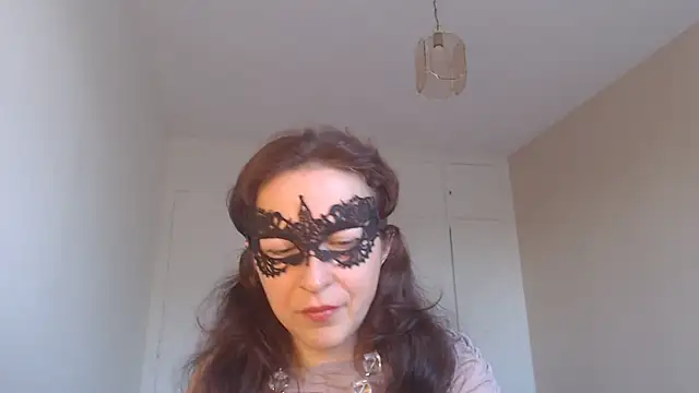 Velissedy online show from July 2026 07:05:01 PM