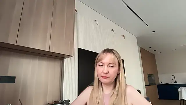 Dorielle online show from July 2026 01:59:01 PM