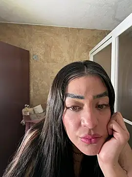 Tunoviafavorita online show from July 2026 04:40:01 AM