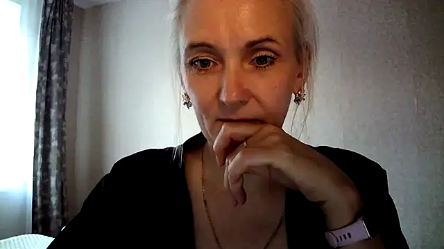 Calissako online show from July 2026 06:00:02 PM