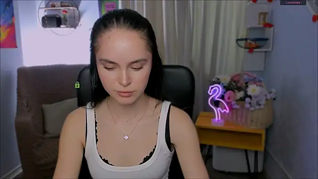 vanesa lux online show from July 2026 12:34:01 PM