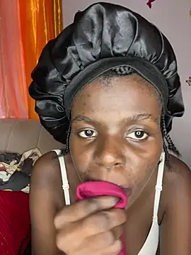 Snapshot of Triskymaya chatting on July 2026 02:43:02 PM Triskymaya online show from July 2026 02:43:02 PM