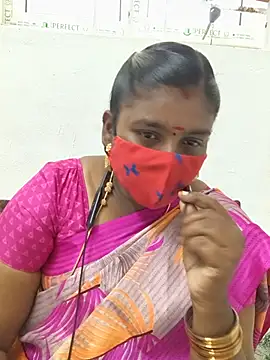 Snapshot of Tamil_Swetha77 chatting on August 2026 08:49:02 AM Tamil Swetha77 online show from August 2026 08:49:02 AM