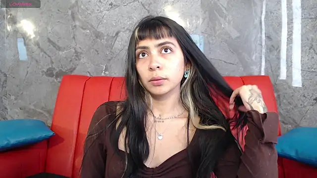 Snapshot of _moollyy_ chatting on July 2026 06:46:01 PM moollyy online show from July 2026 06:46:01 PM