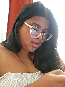 Delya soloexperimento online show from July 2026 03:56:01 PM