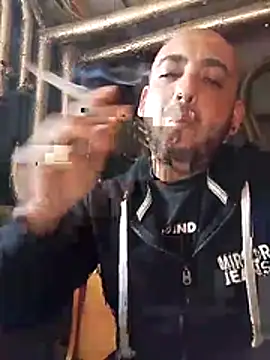 Baszos341992 online show from July 2026 04:05:01 PM