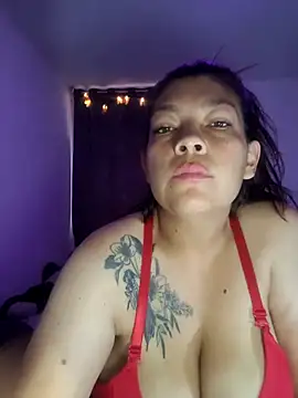 Snapshot of CurvyMilen chatting on June 2026 11:48:01 AM CurvyMilen online show from June 2026 11:48:01 AM