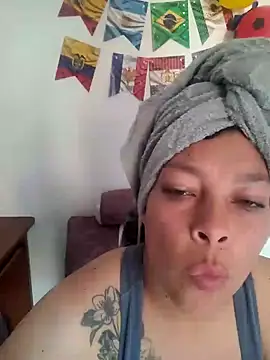 Snapshot of CurvyMilen chatting on July 2026 12:08:01 PM CurvyMilen online show from July 2026 12:08:01 PM