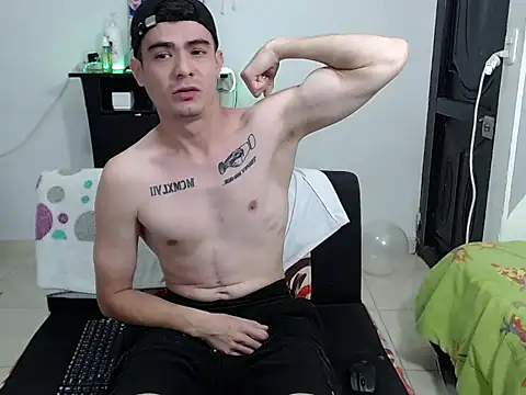 Zac Efront online show from July 2026 04:20:02 PM