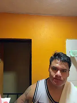 Snapshot of LatinoLeones chatting on July 2026 04:50:02 AM LatinoLeones online show from July 2026 04:50:02 AM