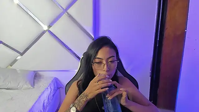CrystalRouse19 online show from July 2026 02:19:02 PM