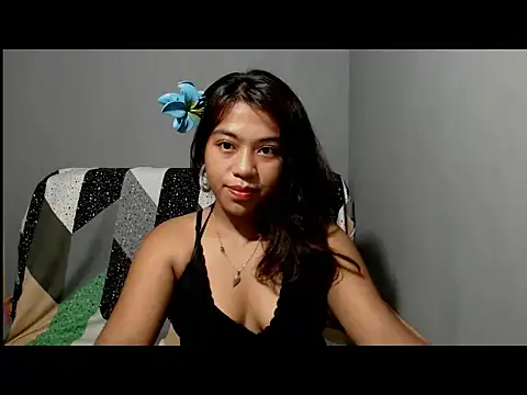 LynsKaye online show from June 2026 09:21:02 PM