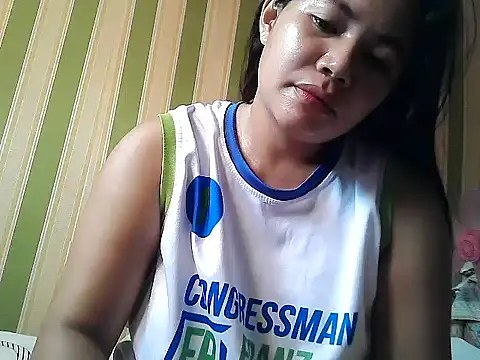 steffani love online show from July 2026 09:51:01 PM