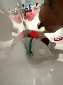 Snapshot of Sualazar chatting on January 2026 09:07:02 PM Sualazar online show from January 2026 09:07:02 PM