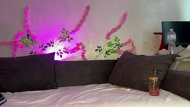 SofiaRay  online show from July 2026 03:30:01 PM