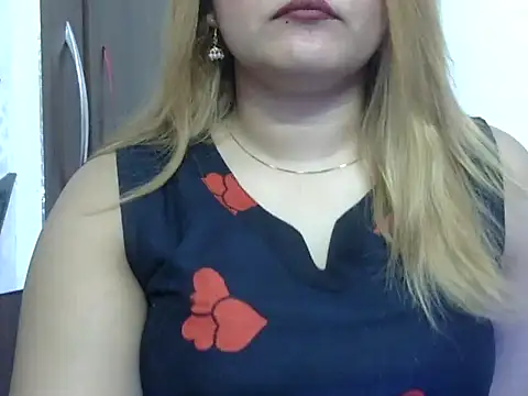Sexyy Sana online show from July 2026 08:52:02 PM