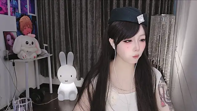 shine33-shuang online show from July 2026 02:07:01 AM