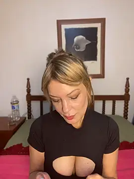 GeraldineDeluca online show from July 2026 02:32:01 PM