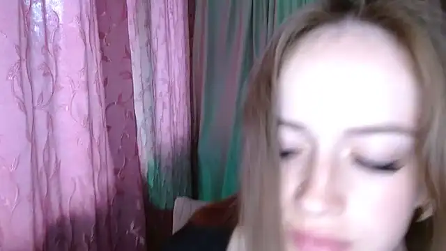 ElinaStar00 online show from July 2026 09:18:01 AM