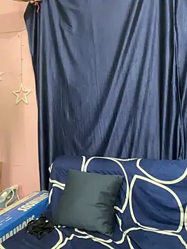 NudeDancingqueen online show from July 2026 06:32:01 AM