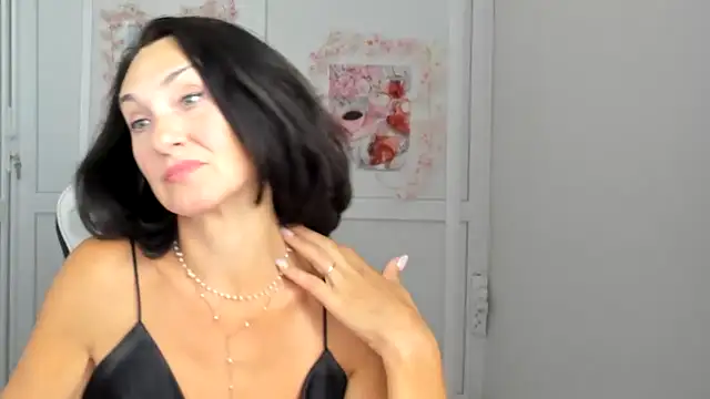 OliviaKateee online show from June 2026 12:16:01 PM