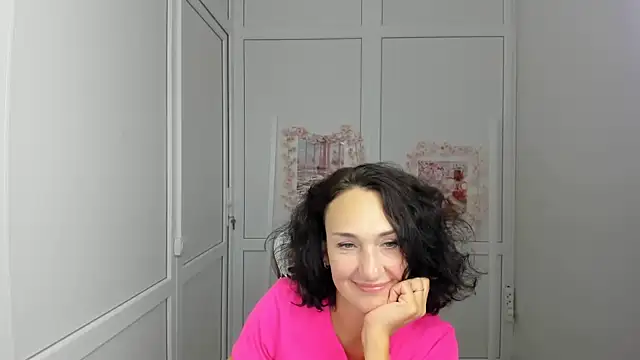 OliviaKateee online show from July 2026 12:19:02 PM