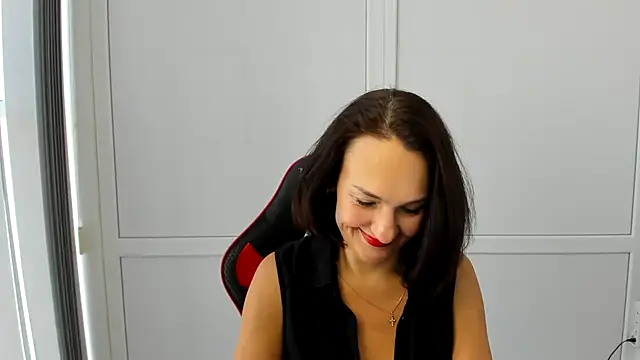 OliviaKateee online show from July 2026 06:30:01 AM