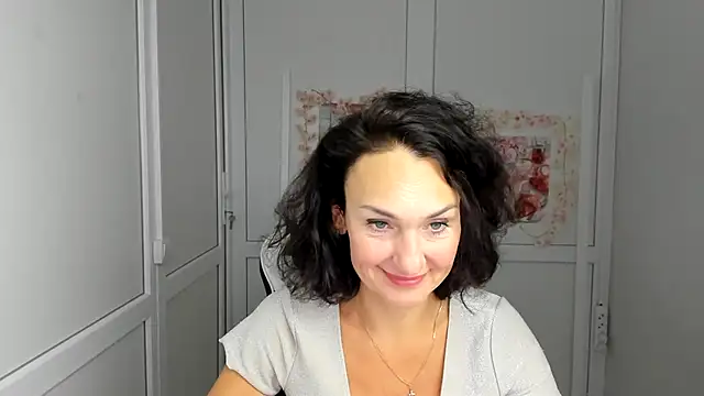OliviaKateee online show from July 2026 12:25:02 PM
