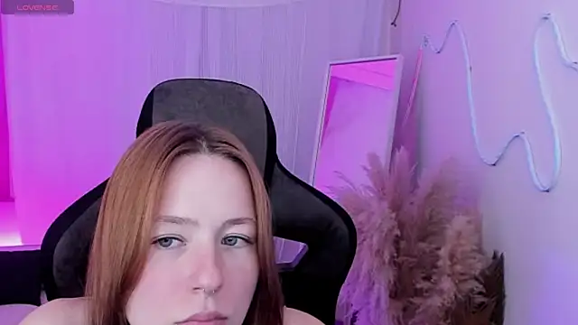 DamnWitchh online show from July 2026 10:30:01 AM