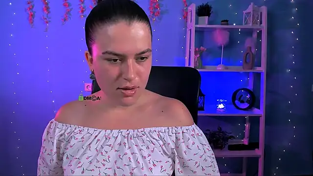 emma dark   online show from July 2026 07:22:01 AM