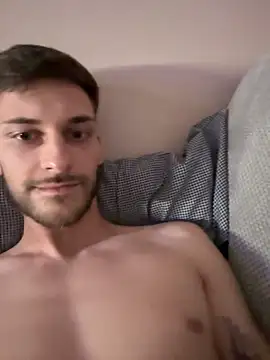 skinnytwink2008 online show from June 2026 08:25:02 PM