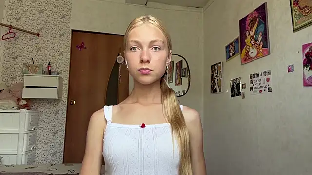 AliceGilbert  online show from July 2026 01:16:01 AM