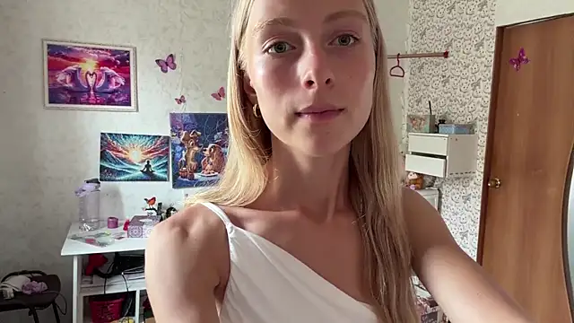 AliceGilbert  online show from July 2026 06:47:02 AM