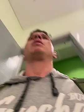 falconandrew online show from July 2026 02:32:02 PM