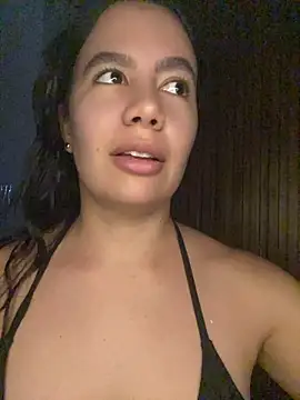 valentinaEliott online show from July 2026 09:29:02 PM