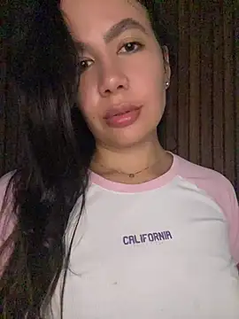 valentinaEliott online show from July 2026 09:12:01 PM
