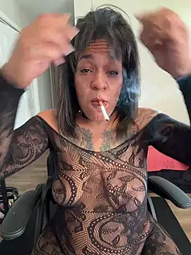 Nicolexoxo  online show from July 2026 01:06:02 PM