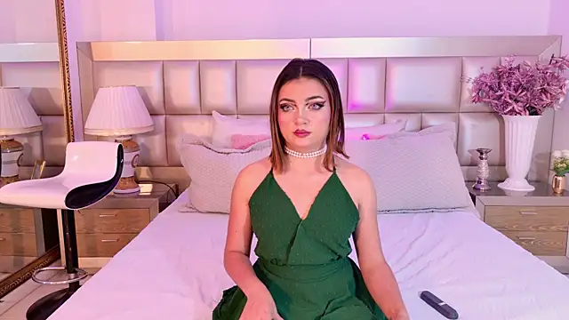 EmilyDufour online show from July 2026 06:25:02 PM