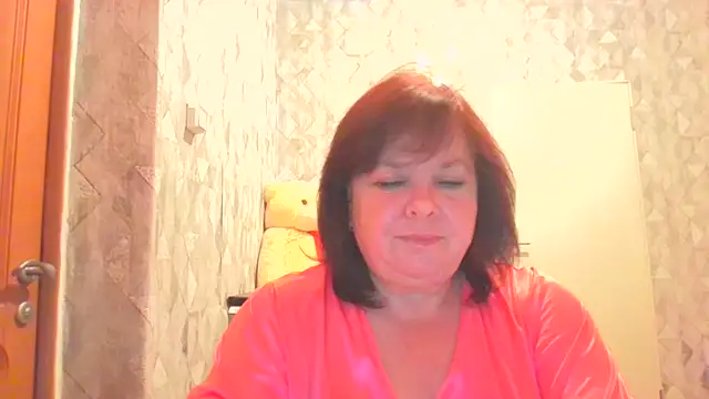 HannahAna39 online show from July 2026 06:04:01 PM